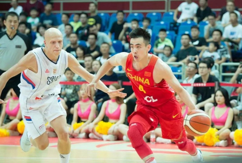中国男篮红队74-71险胜塞尔维亚队，第四节险些被翻盘，当时发生了什么 - 汇30资讯